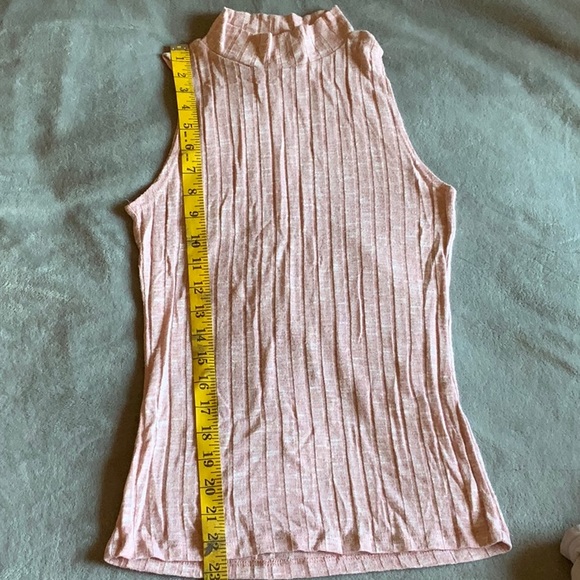 3 Shirts - Picture 5 of 7